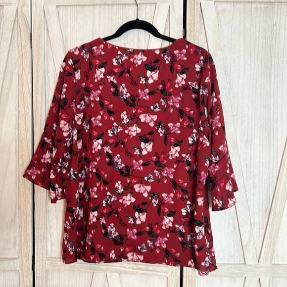 CJ Banks Floral Blouse - Picture 5 of 5